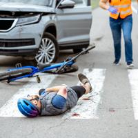 Road accident cyclist injured