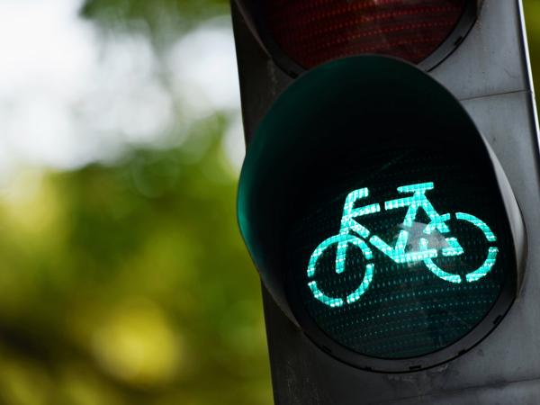 Green bicycle traffic light