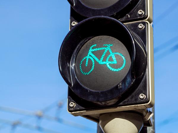 Green bicycle traffic light