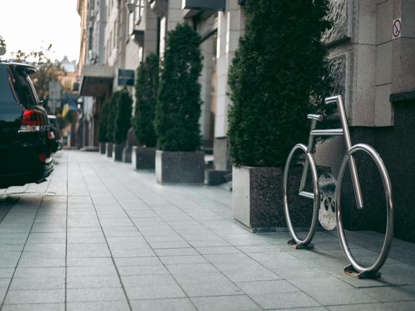 Urban bike rack