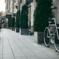 Learn how to find safe bike parking in urban environments, ensuring your bicycle remains secure while you enjoy your ride.